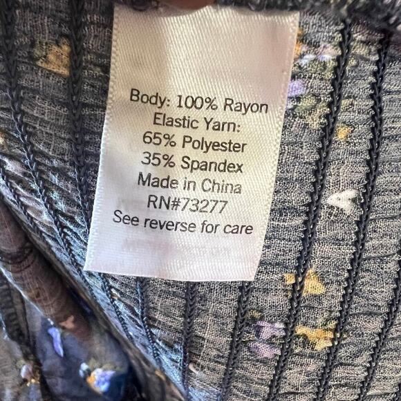 SO women's size S, top - Picture 8 of 9